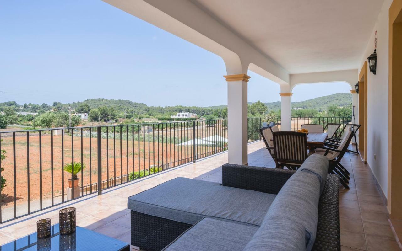 Can Roig Santa Gertrudis  Buitenkant foto