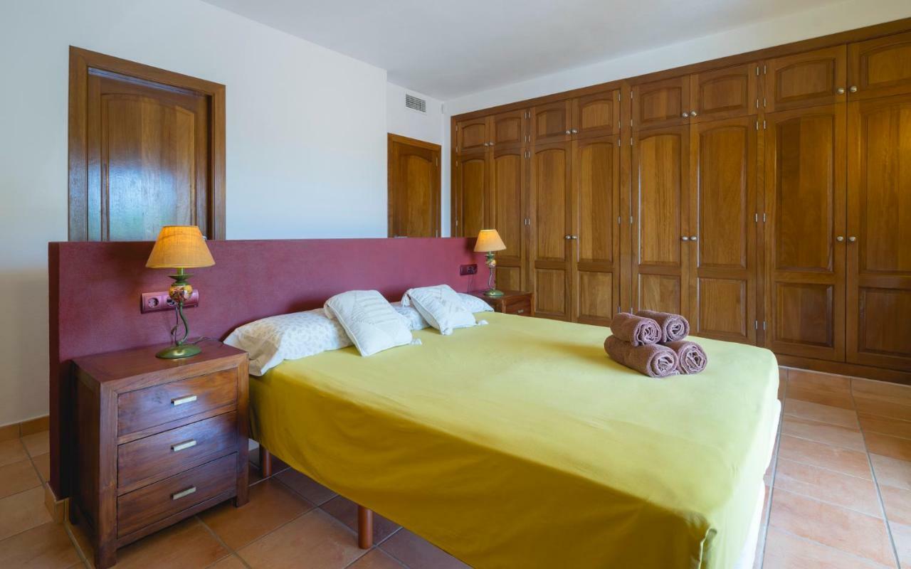 Can Roig Santa Gertrudis  Buitenkant foto